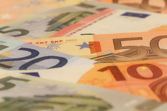 French Budget Targets Trusts In Low Tax Jurisdictions CALAY Banking 